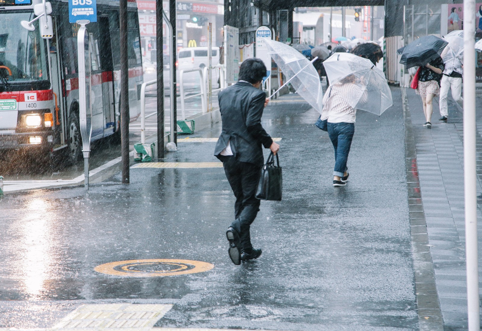 台風と名古屋での仕事